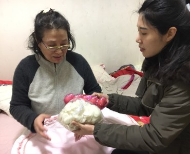 [재가노인지원서비스]&#034;명절위문품 전달&#034; 이미지