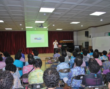 어르신 인구교육 실시 이미지