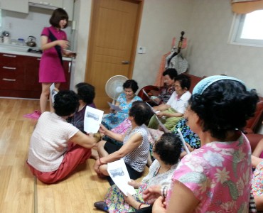 2013 경로당활성화사업 폭염예방교육 실시 이미지