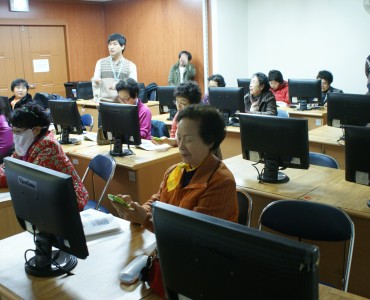 삼성전자와 함께하는 스마트폰 활용교육... 이미지