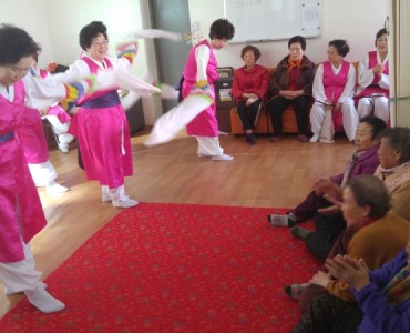 [경로당활성화]황계경로당 우리춤 공연지원 이미지