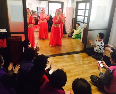 [경로당활성화사업] 용봉1경로당 우리춤 공연지원 이미지