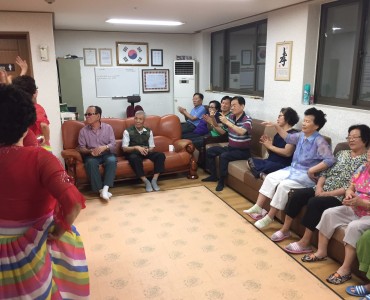 [경로당활성화사업] 우리춤공연지원 이미지