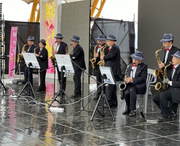 [노인자원봉사활성화지원사업] 메아리봉사단 색소폰 공연 이미지