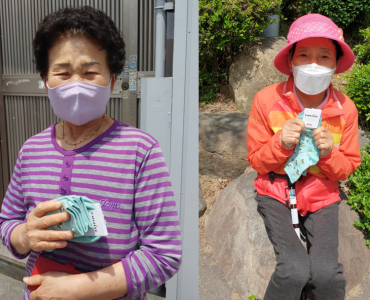 [노인맞춤돌봄서비스] 생활지원사 양말 전달 이미지