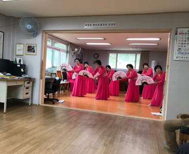 [경로당활성화사업] 우리춤공연 이미지