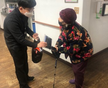 KB금융그룹 &#034;신종 코로나 바이러스 예방물품&#034; 후원 이미지